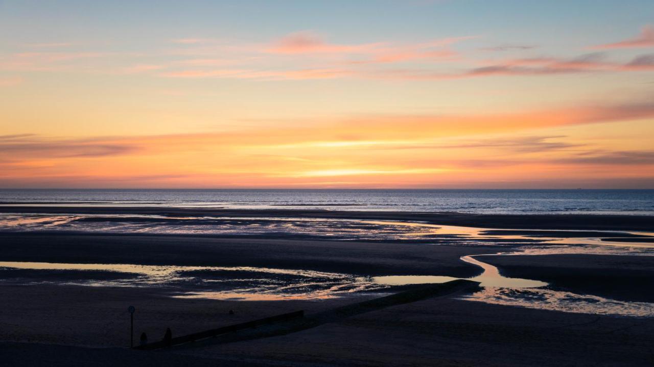 Joli Studio Avec Vue Panoramique Sur La Mer Houlgate Exteriér fotografie